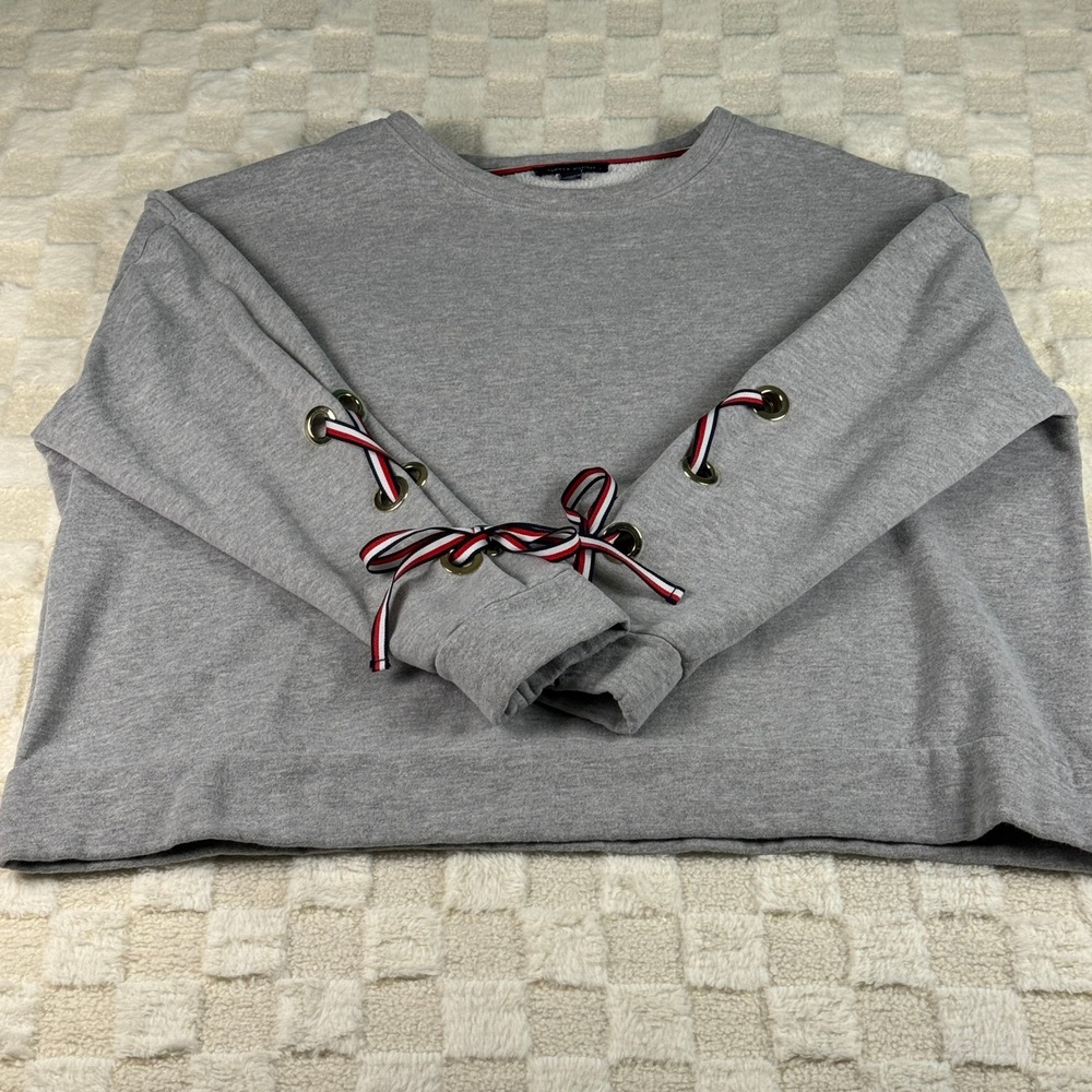 Tommy Hilfiger Gray Lace Up Sleeve Crewneck Sweatshirt Size L